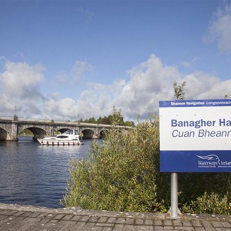 Apartment 3 Bedroom Banagher Town Centre Exterior foto